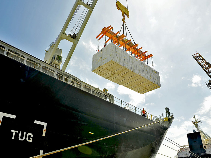 Com 51,5 milhões de ton operadas em 2017, Porto de Paranaguá tem a maior movimentação de cargas da sua história