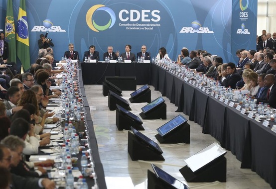R$ 45 bilhões de novos investimentos em energia, transportes e saneamento irá gerar 200 mil empregos R$ 45 bilhões de novos investimentos em energia, transportes e saneamento irá gerar 200 mil empregos