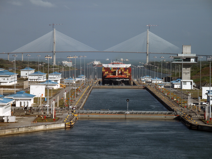 Canal do Panamá adia ajuste para 1° de junho