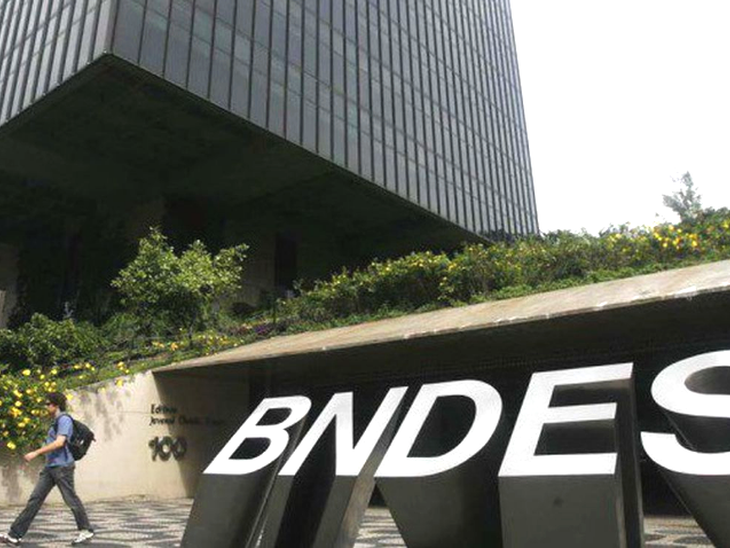Estimativa de investimentos no Brasil até 2021 é de R$ 1,1 trilhão, segundo BNDES